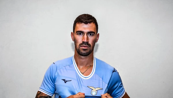 Λάτσιο: Ανακοίνωσε τον Αλέσιο Ρομανιόλι [vids]