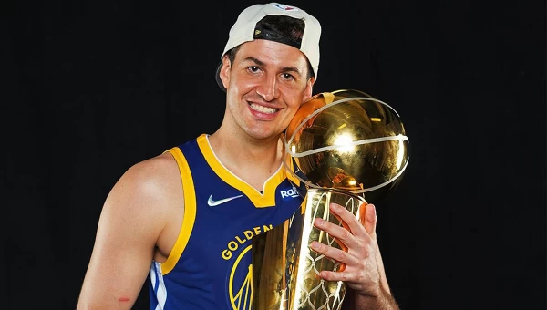 Φενέρμπαχτσε: Σε επαφές με τον Μπιέλιτσα [vid]