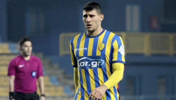 Ο Νίκος Καρέλης ανανέωσε μέχρι το 2024!