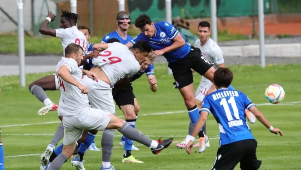 Ο Ολυμπιακός ηττήθηκε 3-1 από την Αρμίνια Μπίλεφελντ (vid)