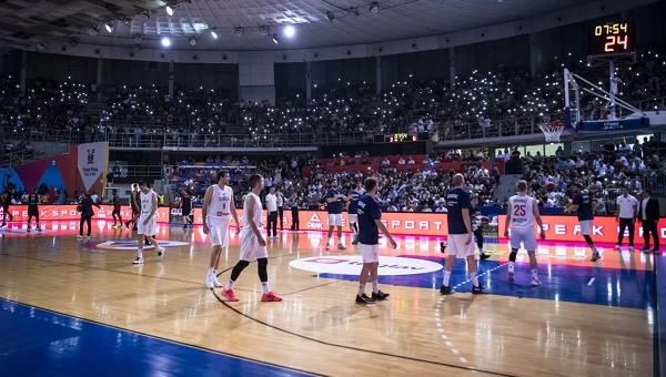 Έπεσαν τα φώτα στη Σερβία [vid]