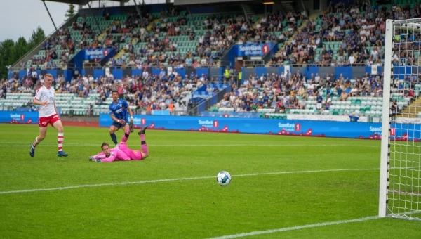 Β’ Νορβηγίας: Πονταρίσματα σε Στάμπαεκ