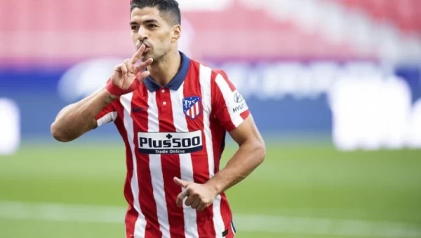 Ο Λουίς Σουάρες βρίσκεται ένα βήμα από την Λος Άντζελες!