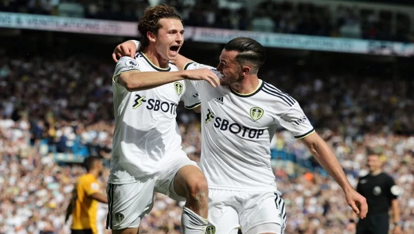 Πληρώνουν  Σπάρτα Πράγας και Λιντς!