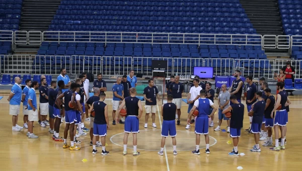 Έπιασαν δουλειά στην εθνική ομάδα