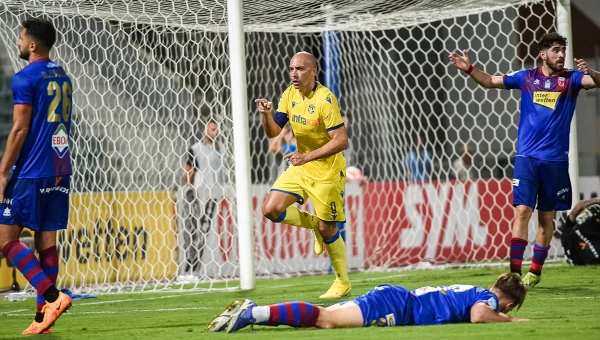 Super League 1: Πρεμιέρα με έξι γκολ στο Πανθεσσαλικό [vids]