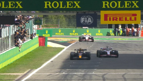 Formula 1: Παράσταση τίτλου από τον Φερστάπεν στο Σπα