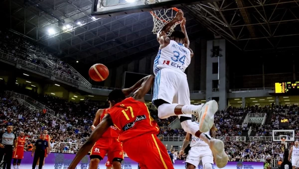 Για δείγμα θετικό και χωρίς Γιάννη!