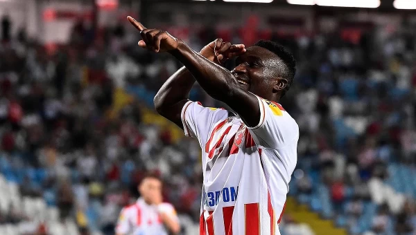 Champions League: Ο Ερυθρός ήταν πεντάστερος [vid]