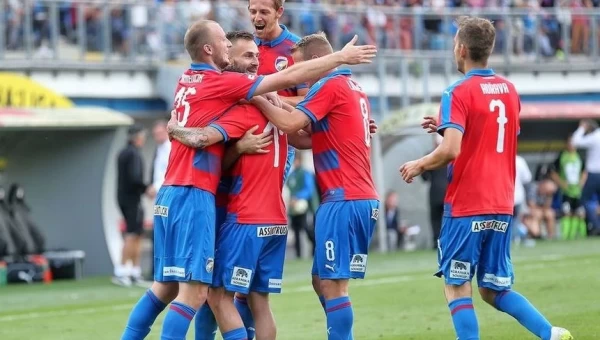 Champions League: Καραμπάγκ - Πλζεν, μπορούν να σκοράρουν αμφότερες!