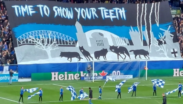 Στέλνει μηνύματα η Τσβόλε!