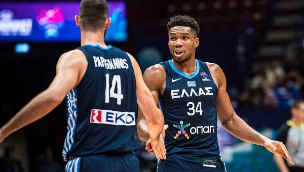 Eurobasket: Ο Γιάννης θα παίξει κανονικά με την Τσεχία [vid]