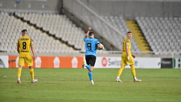 Conference League: Η Ντνίπρο «πλήγωσε» τον Απόλλωνα [vids]