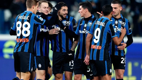 Με Αταλάντα και Αστέρα Τρίπολης