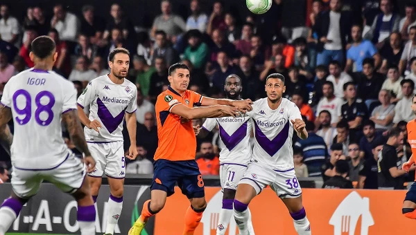 Conference League: Ασταμάτητη η Μπασακσεχίρ κόντρα στη Φιορεντίνα [vids]