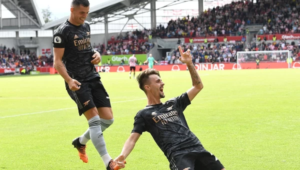 Η Άρσεναλ επέστρεψε στην κορυφή [vid]