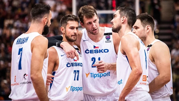 Eurobasket: Η Τσεχία αντίπαλος της Ελλάδας στους «16»