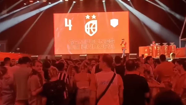 Eurobasket: Αποθεωτική υποδοχή στους πρωταθλητές Ευρώπης