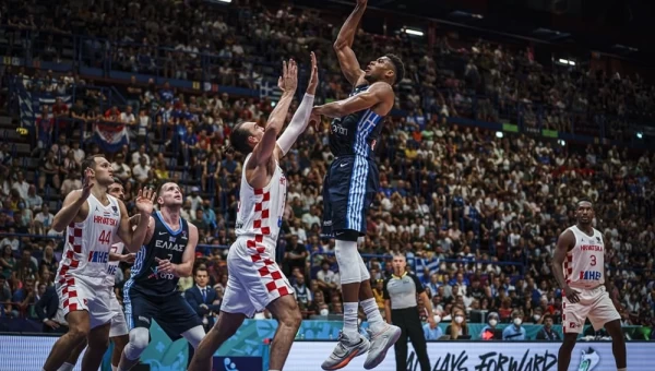 Προς under το Ιταλία-Ελλάδα