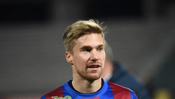 Η ΑΕΚ παίρνει τον Φαν Βέερτ από τον Βόλο