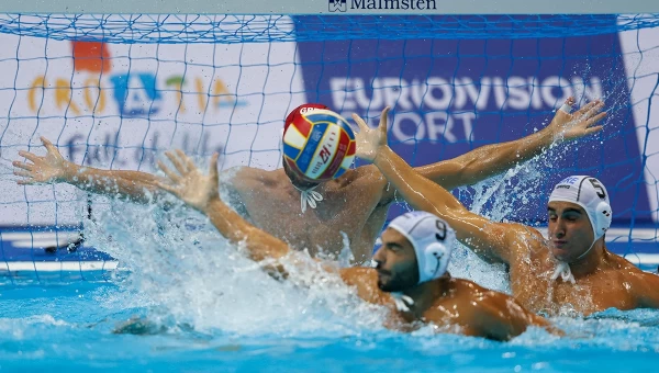 Σοβαρή με Ισραήλ και τώρα Ισπανία [vid]