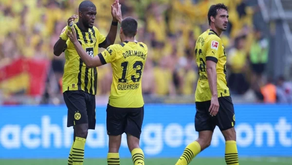 Χάλμσταντ, Ντόρτμουντ και Γκουαρανί!