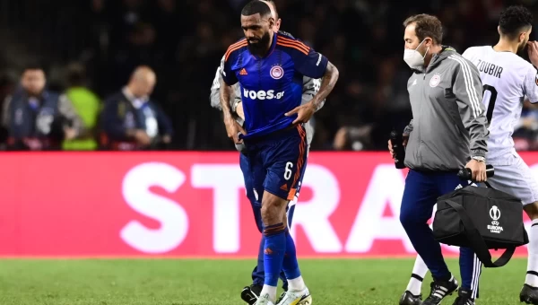 Ολυμπιακός: «Τρέχει» ο Εμβιλά, δύσκολα ο Βρσάλικο