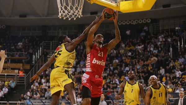 Πέρασε άνετα ο Ολυμπιακός από το Αλεξάνδρειο [vids]