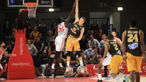 Basketball Champions League: Για βήμα πρόκρισης η ΑΕΚ