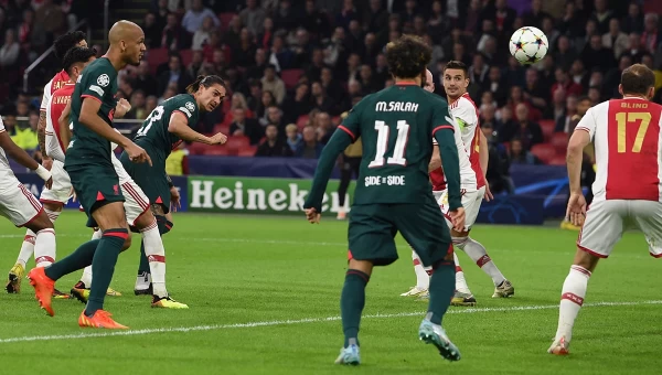 Champions League: Στους «16» η Λίβερπουλ, στο Europa η Μπαρτσελόνα, κίνδυνος να μείνει εκτός Ευρώπης η Ατλέτικο [vids]