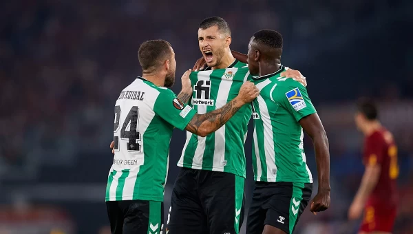 Europa League: Η Μπέτις «άλωσε» τη Ρώμη [vids]