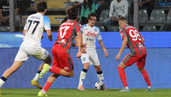 Serie A: Μπαλάρα και πρωτιά για τη Νάπολι [vids]