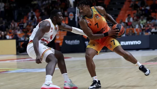 Η Βαλένθια «φρέναρε» και την Μονακό [vid]