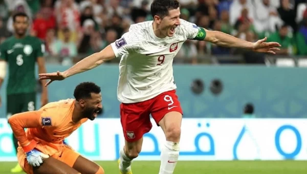 Μουντιάλ 2022: Προβάδισμα πρόκρισης η Πολωνία, 2-0 την Σαουδική Αραβία (vid)