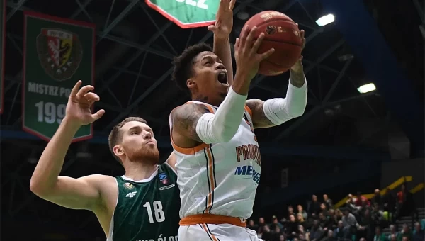 Eurocup: «Διπλό» στην Πολωνία με buzzer beater του Κάουαν [vids]