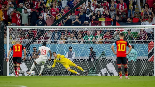 Μουντιάλ 2016: Οι Βέλγοι να ανάψουν... λαμπάδα στον Κουρτουά [vids]