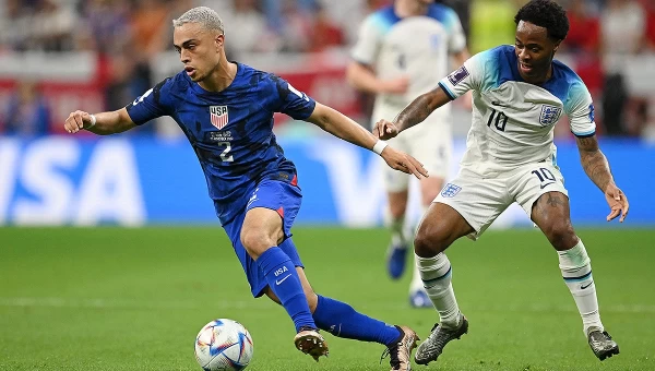 Οι ΗΠΑ σκληρό «καρύδι» για την Αγγλία [vids]