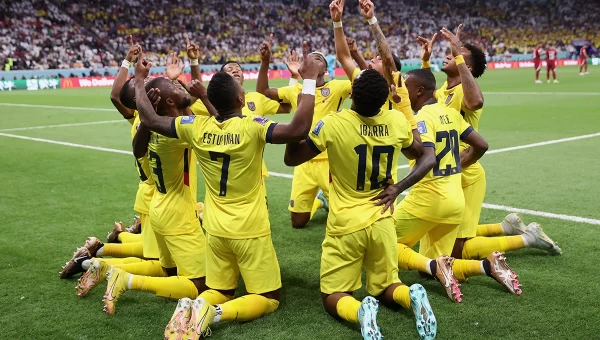 Παγκόσμιο Κύπελλο 2022: Με το... δεξί το Εκουαδόρ του Βαλένσια [vids]