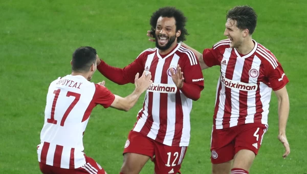 «Λάμψη» Μαρσέλο και άλμα πρόκρισης του Ολυμπιακού [vids]