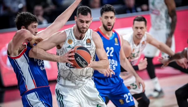 Η ανωτερότητα της Εφές μέτρησε [vid]