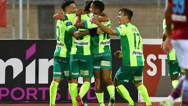 Α' Κύπρου: Άνετα τρίποντα για ΑΕΚ και Δόξα [vids]