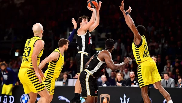 Σούπερ Βίρτους, σε «ελεύθερη πτώση» η Φενέρ [vid]