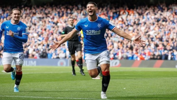 Πρέμιερ Σκωτίας: Ρέιντζερς – Χιμπέρνιαν, με το… δεξί ο Μπιλ!