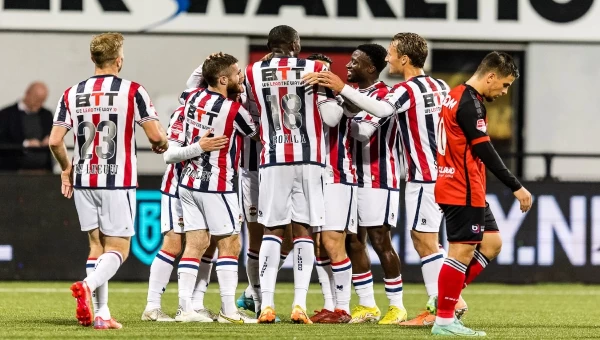 Β’ Ολλανδίας: Ασταμάτητη η Χεράκλες