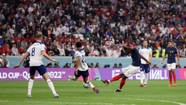 Μουντιάλ 2022: Απόντες από την προπόνηση Τσουαμενί και Ουπαμεκανό [vid]