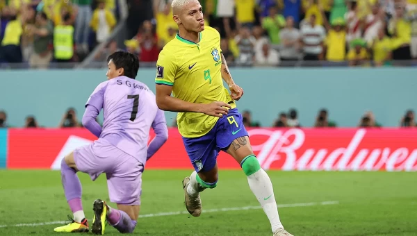 Μουντιάλ 2022: Τα «παιδιά» του Πελέ χόρεψαν... σάμπα την Νότια Κορέα [vids]