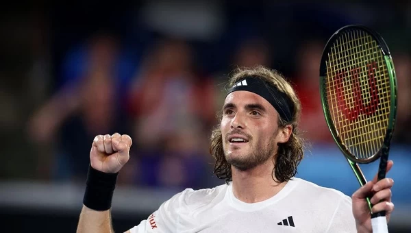 Στέφανος Τσιτσιπάς ON FIRE [vids]