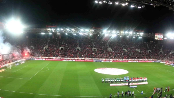 Sold out και επίσημα στο clasico του Καραϊσκάκη [vid]