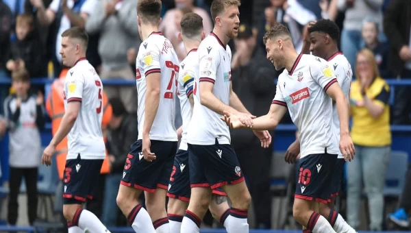 Σημεία από το… Νησί!