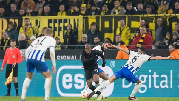 Η Ντόρτμουντ «δήλωσε» διεκδικήτρια του τίτλου [vids]